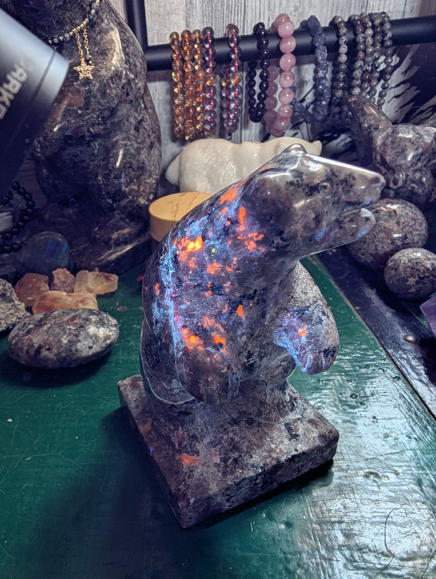 Yooperlite, Flame Stone Bear (Small)