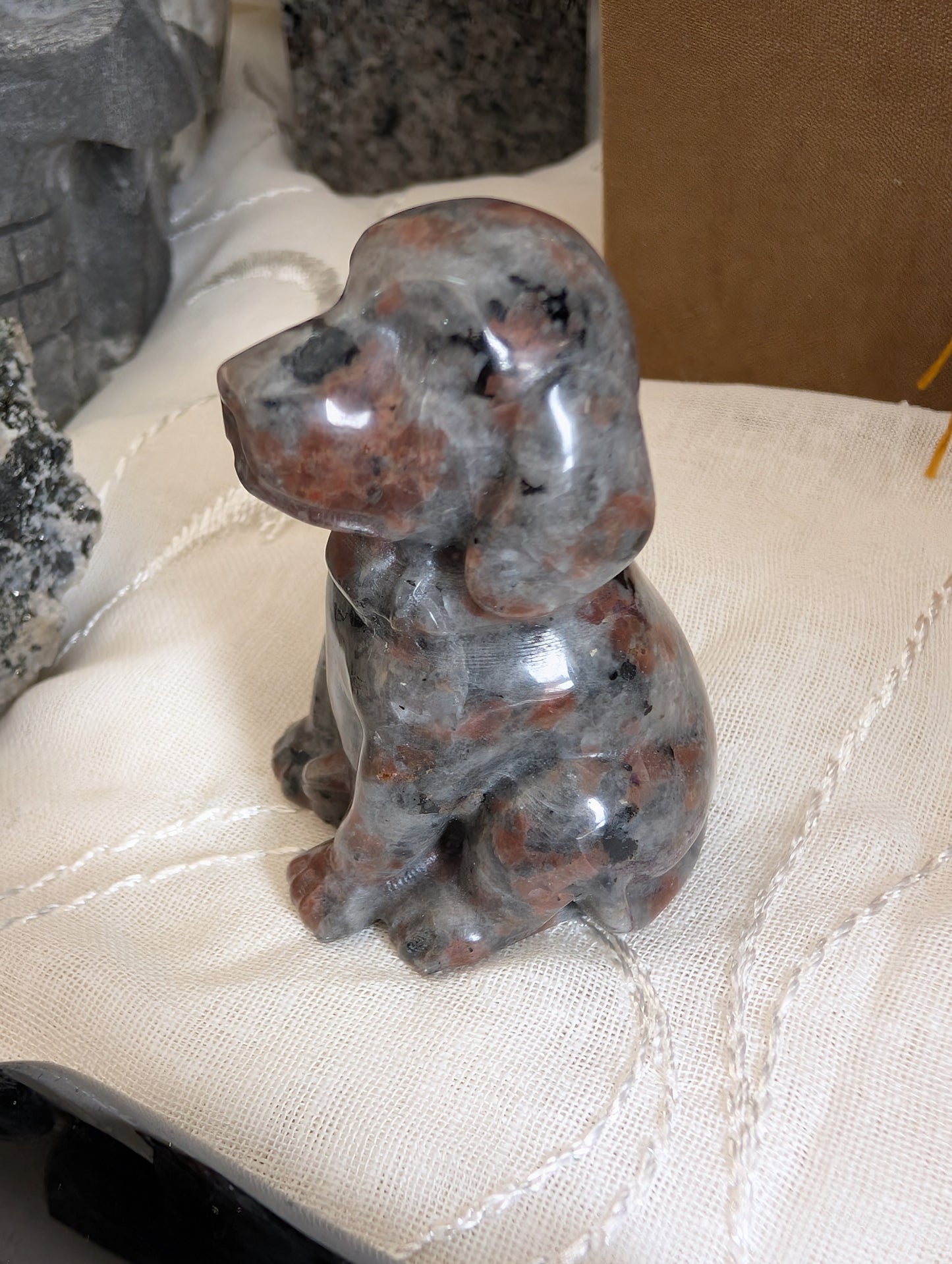 Yooperlite, Flame Stone Dog