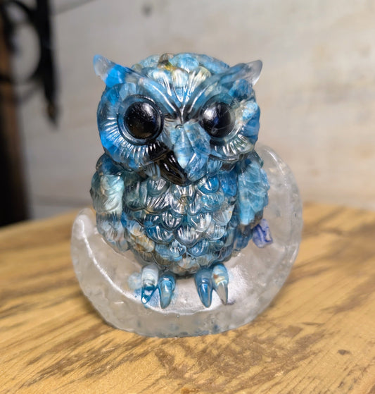Hand Crafted Blue Apatite Crystal Chip Owl