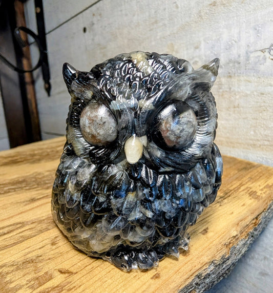 Hand Crafted Crystal Chip Owl with Yooperlite 🔥 Eyes